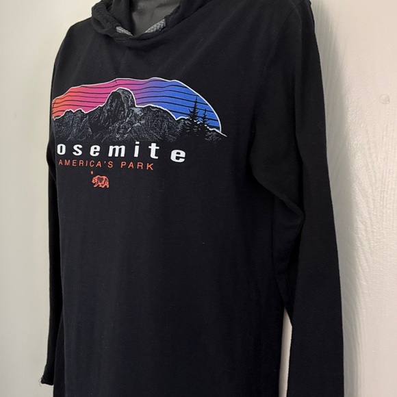 Prairie Mountain Yosemite Graphic Hoodie - Picture 3 of 9